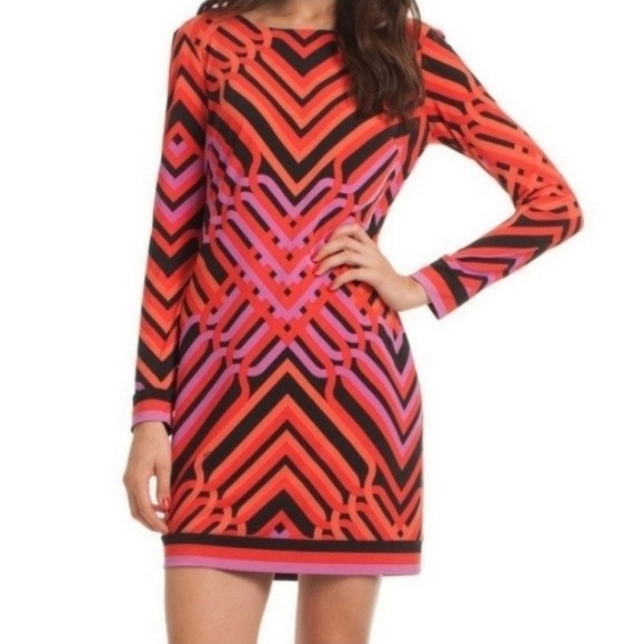 Trina Turk Dresses & Skirts - 🎈Trina Turk Camelia pink and orange long sleeve graphic pattern dress